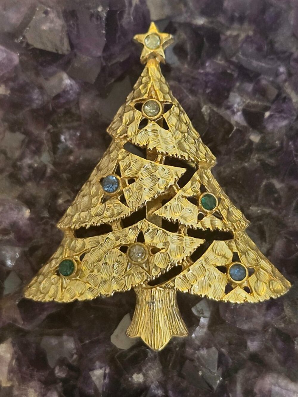 Gold Tone Christmas Tree Brooch Multicolor Rhinestone Holiday Pin